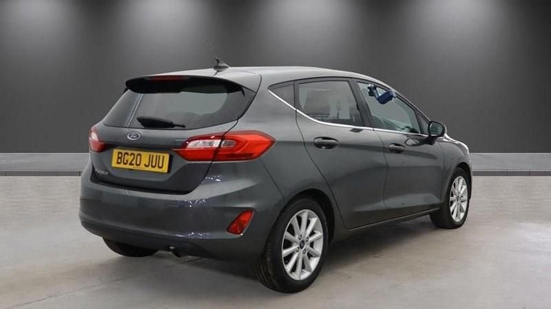 Used Ford Fiesta Titanium 95 HP (69 kW) 2020 Grey Hatchback