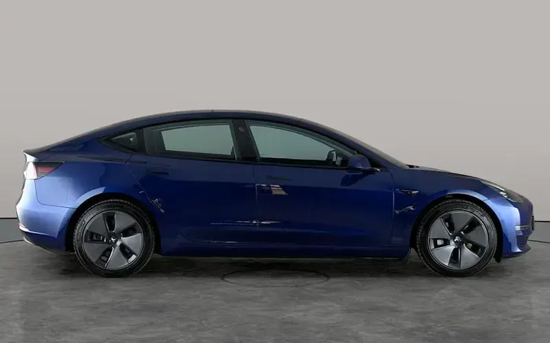 Used Tesla Model 3 Long Range AWD 366 kW (498 HP) 2022 Blue Sedan