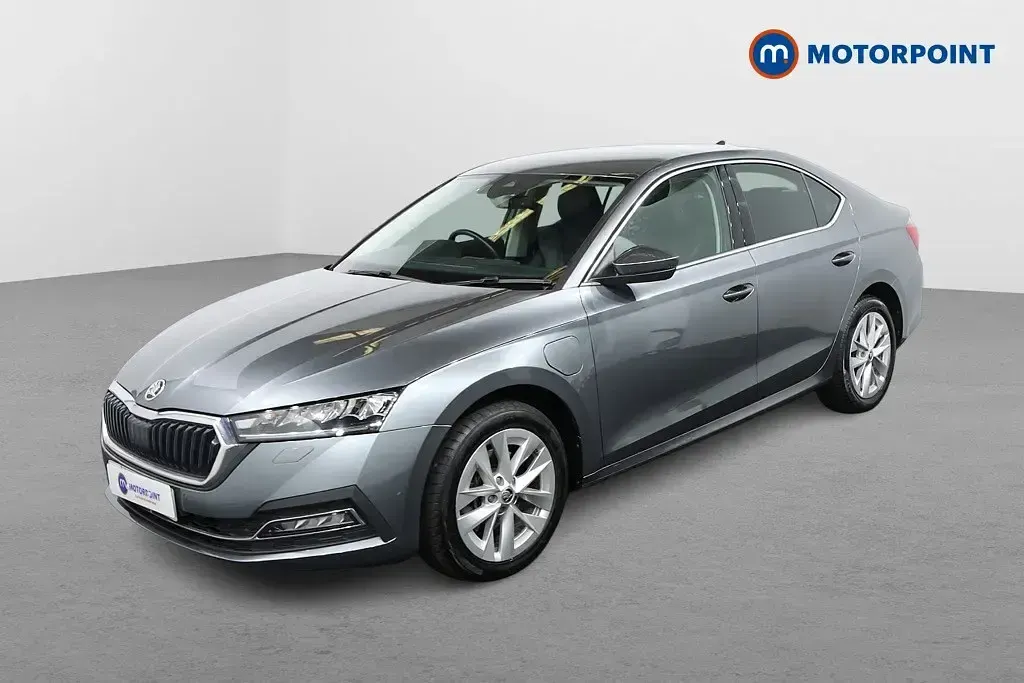 Begagnad Skoda Octavia SE L 2023 Grå Halvkombi