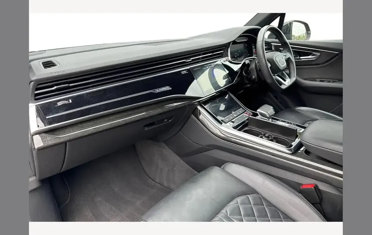 Used Audi SQ7 Black Edition 507 HP (372 kW) 2022 Black SUV