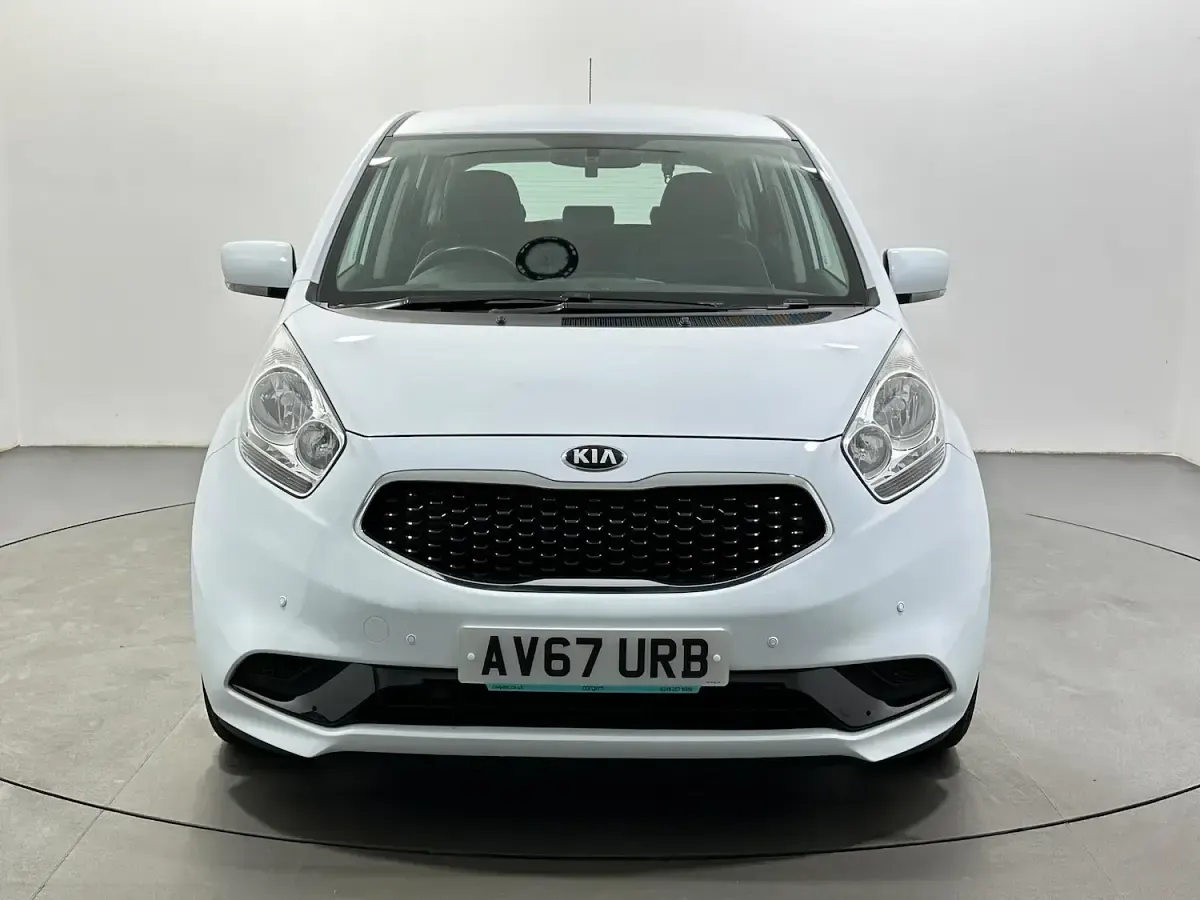 Used Kia Venga 123 HP (90 kW) 2017 White Hatchback