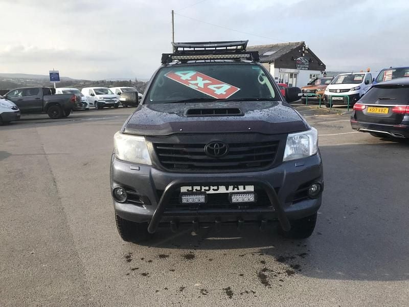 Used Toyota HiLux 171 HP (125 kW) 2012 Grey Pickup