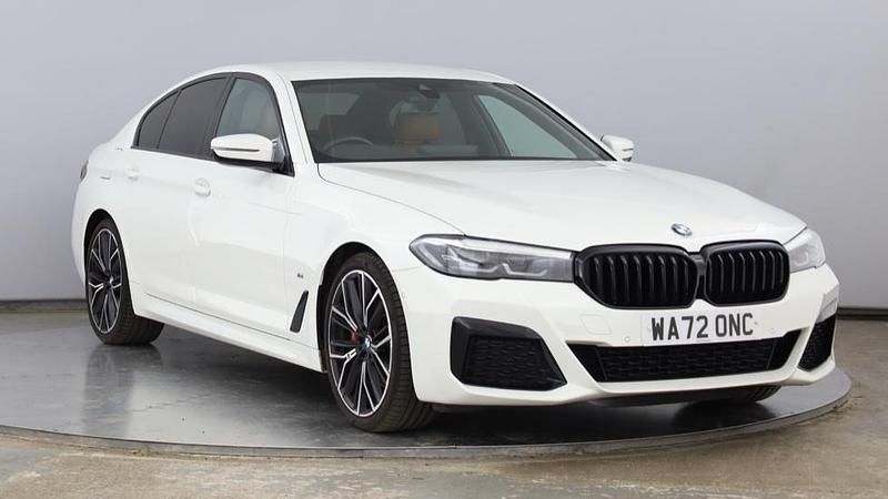 White Used 2022 BMW 520 M Sport Sedan | £25,799 (Fair price) - Image 1/4