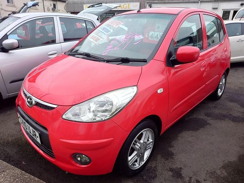 Used Hyundai i10 Edition 67 HP (49 kW) 2010 Red Hatchback