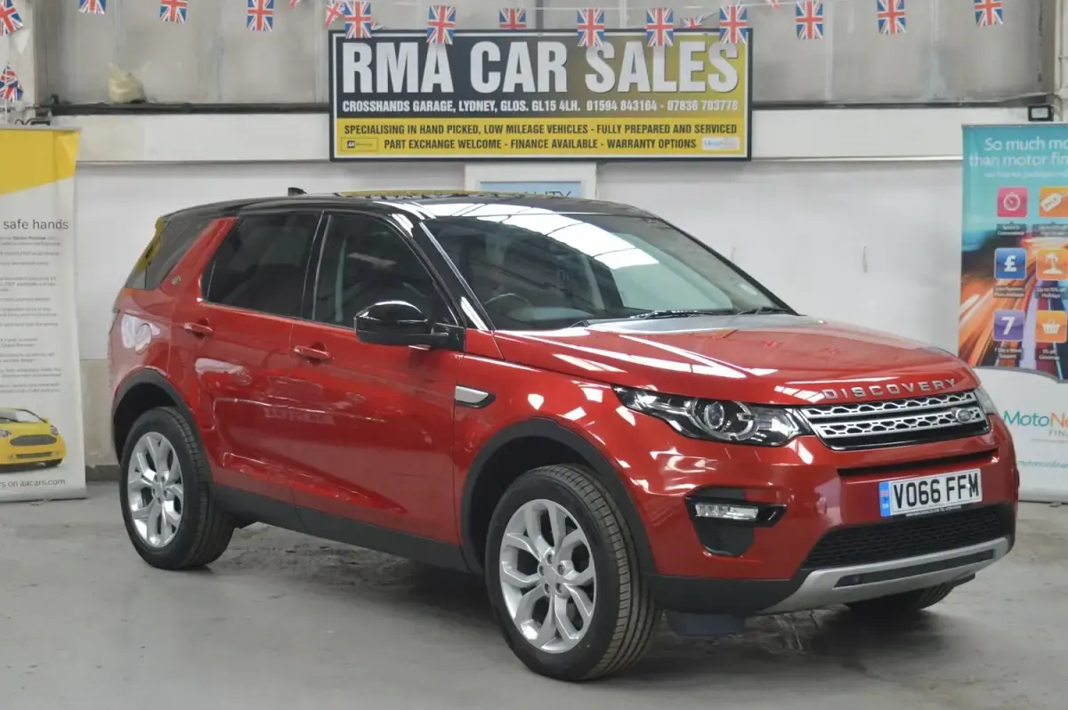 Used Land Rover Discovery Sport HSE 180 HP (132 kW) 2016 Red SUV