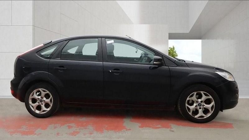Used Ford Focus Sport 99 HP (72 kW) 2011 Black Hatchback