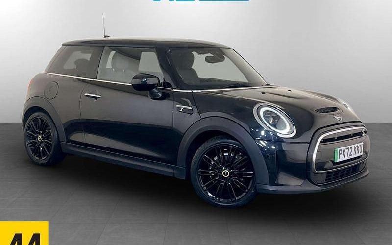 Used Mini Cooper Level 2 135 kW (184 HP) 2023 Hatchback