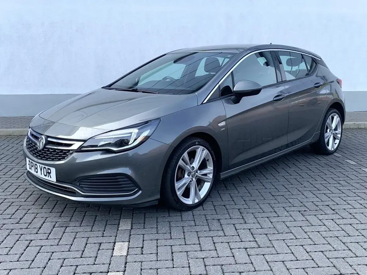 Used Vauxhall Astra SRi 2018 Grey Hatchback