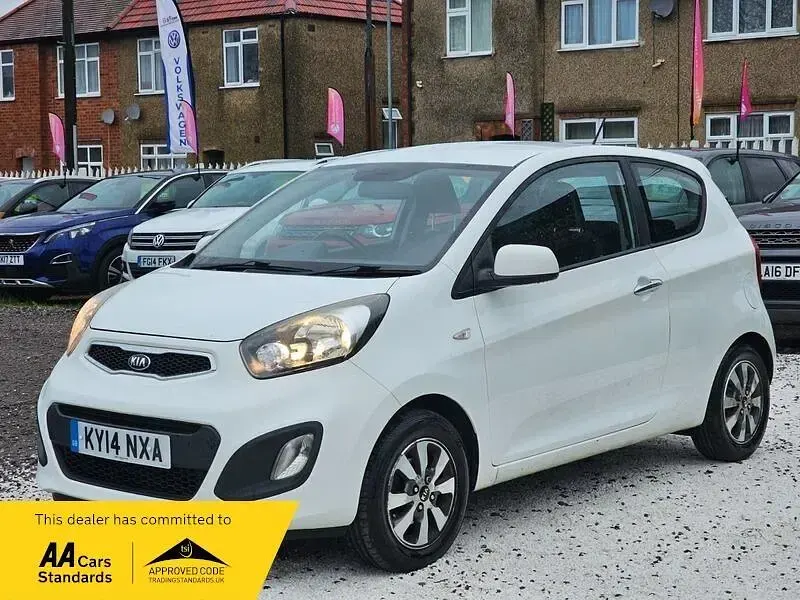 Used Kia Picanto Air 68 HP (50 kW) 2014 White Hatchback