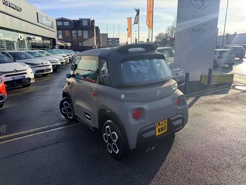 New Citroën AMI 2025 Grey Coupe