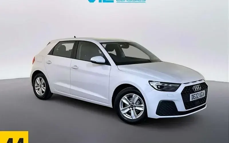 Used Audi A1 Sportback Advanced 95 HP (69 kW) 2022 Hatchback