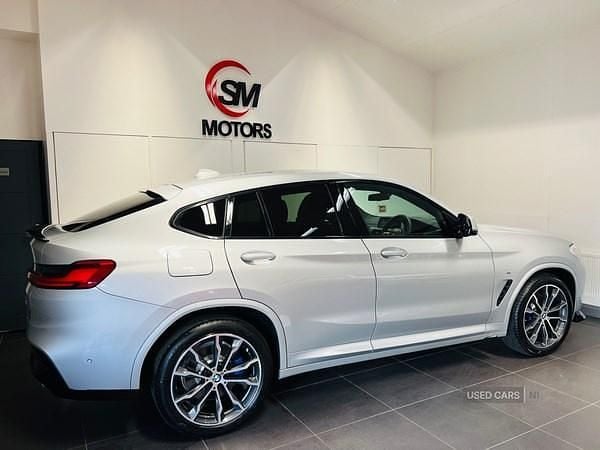 Usado BMW X4 M Sport 190 CV (139 kW) 2018 Plateado SUV