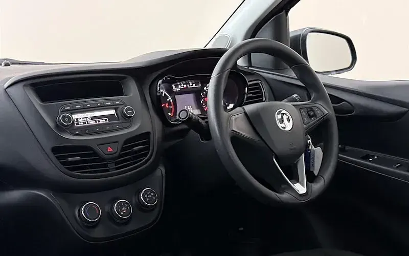 Used Vauxhall Viva 73 HP (53 kW) 2019 Hatchback