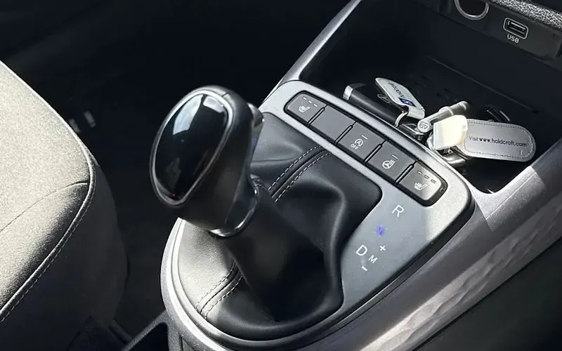 Used Hyundai i10 Premium 63 HP (46 kW) 2024 Black Hatchback
