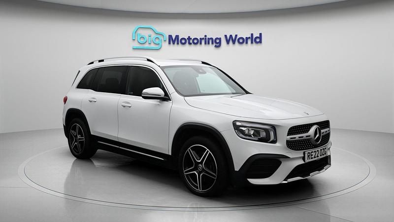 Used Mercedes GLB200 AMG line 161 HP (118 kW) 2022 White SUV