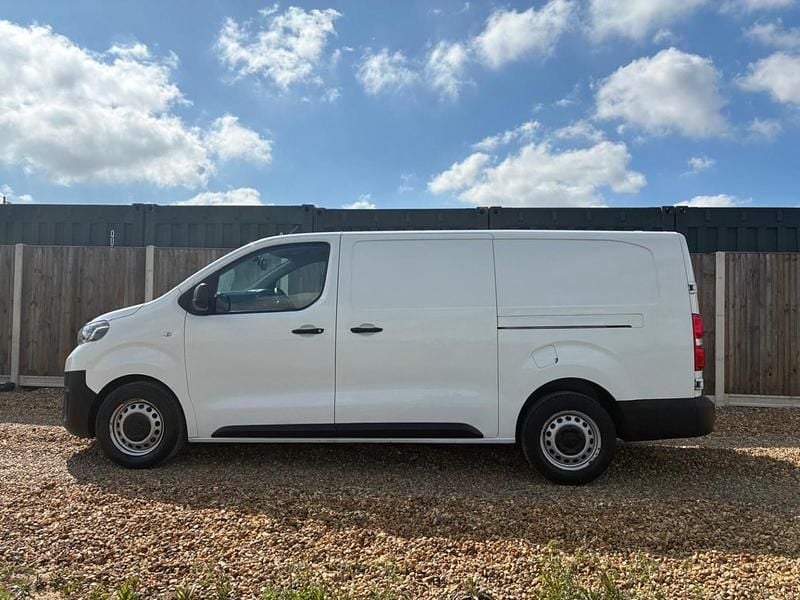 Used Toyota Proace Active 2020 White MPV
