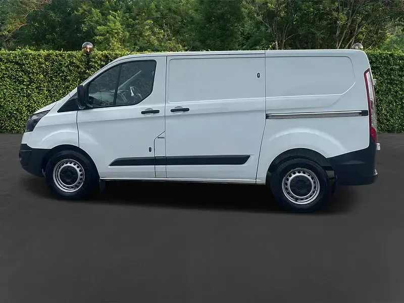 Used Ford Transit Custom 130 HP (95 kW) 2017 White Van