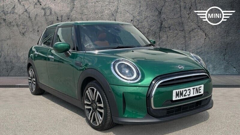Green Used 2023 Mini Cooper Exclusive Hatchback | £22,490 (Fair price) - Image 1/4