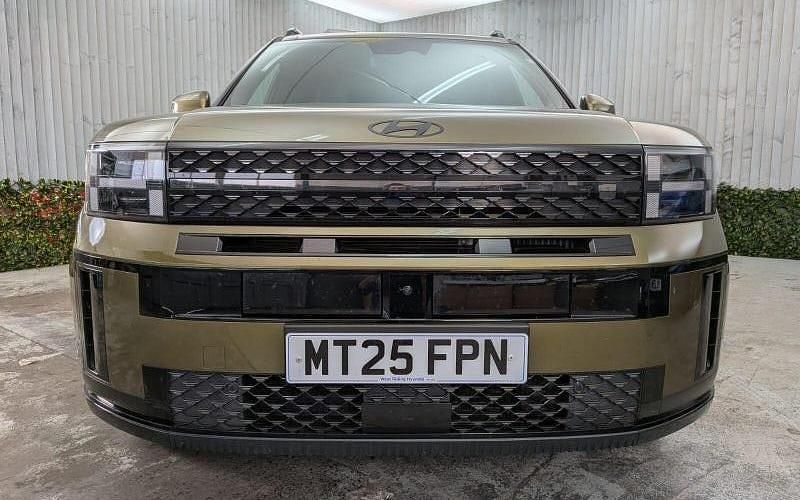 Used Hyundai Santa Fe 253 HP (186 kW) 2025 SUV