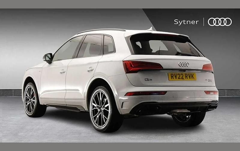 Used Audi Q5 Comfort 261 HP (191 kW) 2022 White SUV