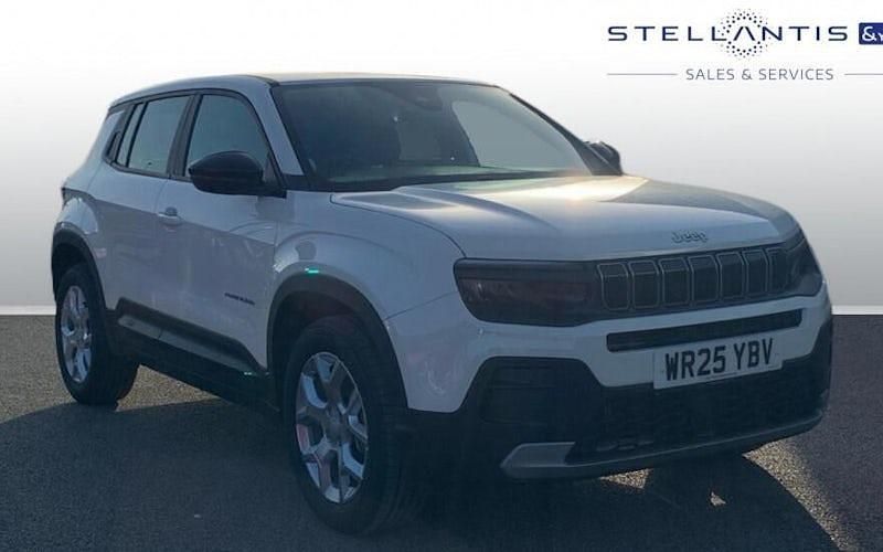 Used Jeep Avenger Altitude 101 HP (74 kW) 2025 White SUV