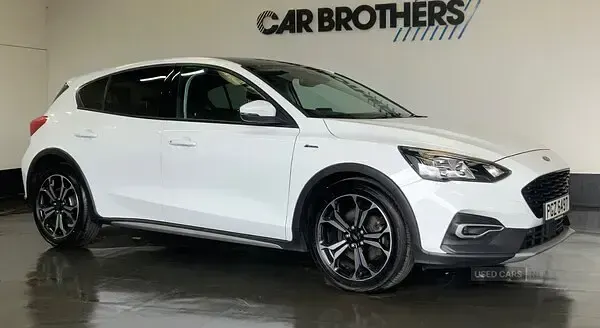 Used Ford Focus Active X 150 HP (110 kW) 2020 White Hatchback