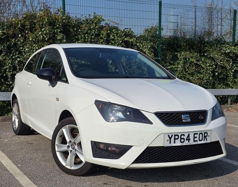 Used Seat Ibiza FR 2014 White Hatchback