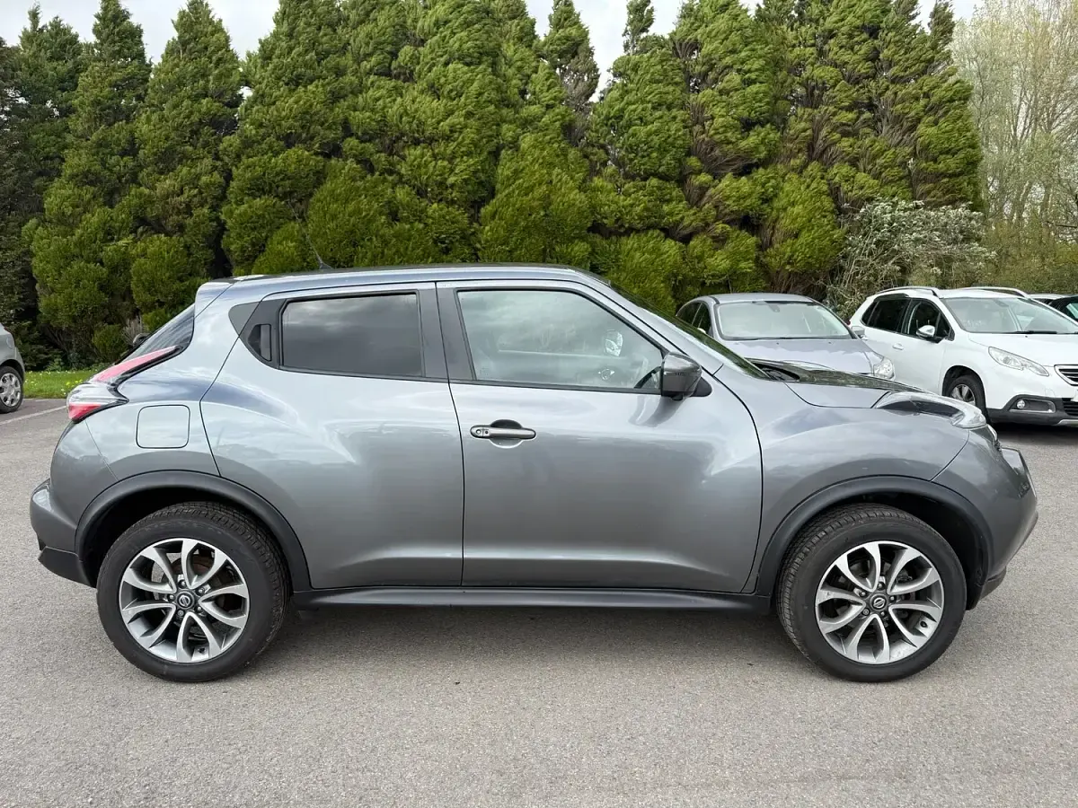 Used Nissan Juke Tekna 2019 Grey SUV