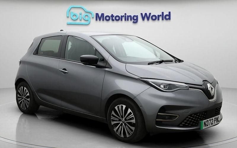 Used 2024 Renault Zoe Techno Hatchback | £11,900 (Good price) - Image 1/4
