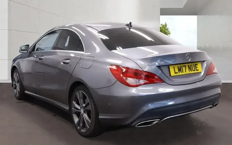 Used Mercedes CLA180 122 HP (89 kW) 2016 Grey Coupe