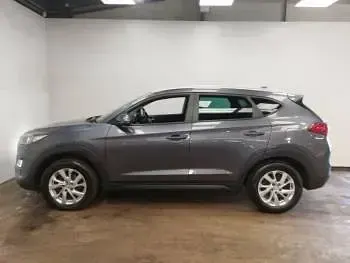 Used Hyundai Tucson SE 132 HP (97 kW) 2019 Grey SUV