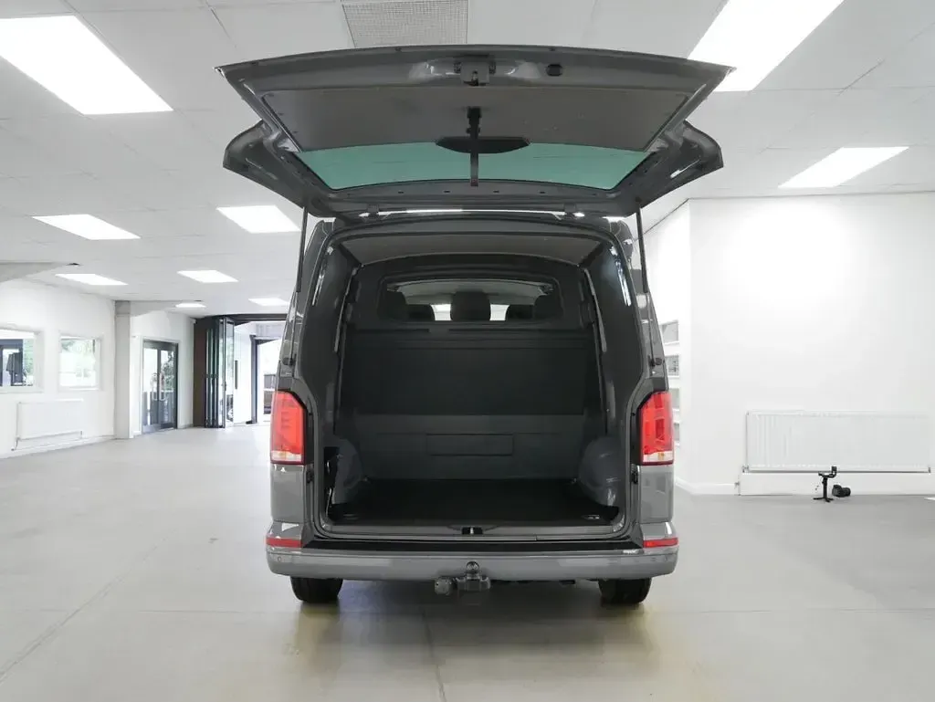 Used VW T6.1 Highline 150 HP (110 kW) 2021 Grey Van