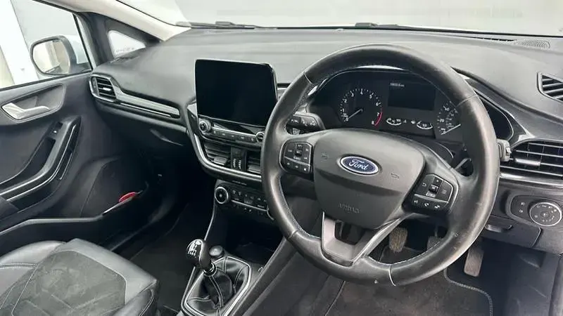 Used Ford Fiesta Active X 125 HP (91 kW) 2023 White Hatchback