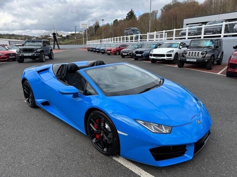 Blue Used 2017 Lamborghini Huracán Cabriolet | £135,000 (Fair price) - Image 1/4