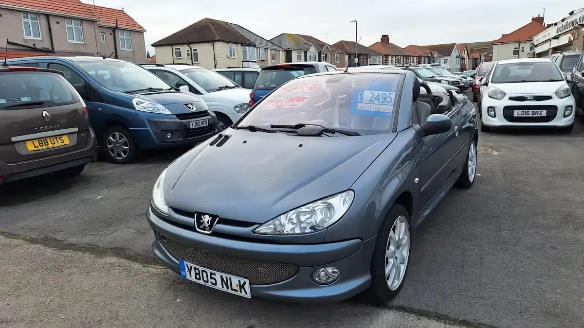 Used Peugeot 206 CC Allure 107 HP (78 kW) 2005 Grey Cabriolet