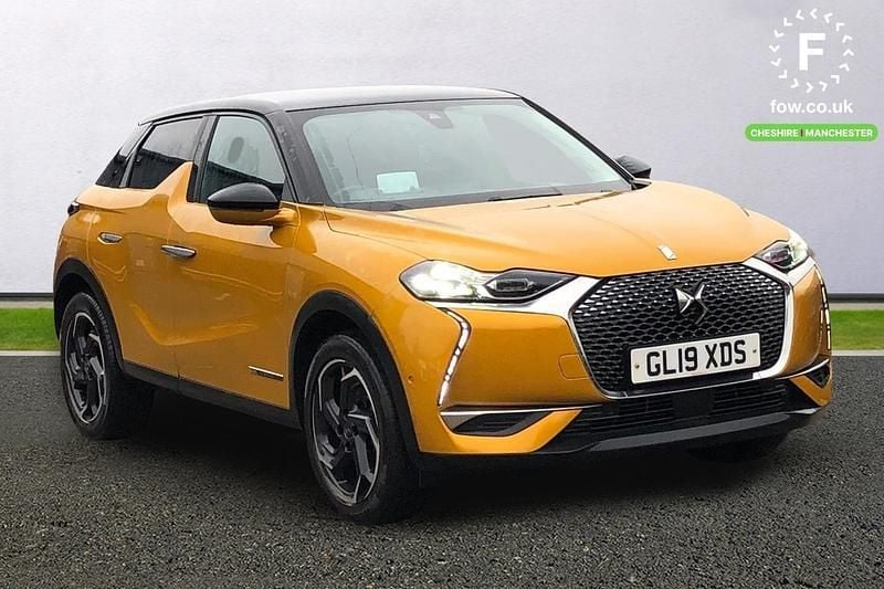 Used DS Automobiles DS3 Ultra Prestige 155 HP (114 kW) 2019 Gold Hatchback