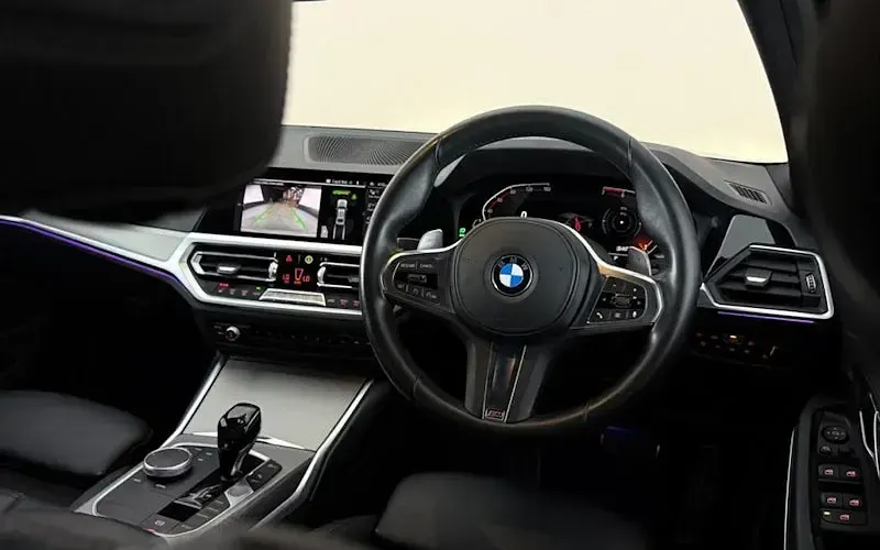 Used BMW 330 M Sport 258 HP (189 kW) 2019 White Sedan
