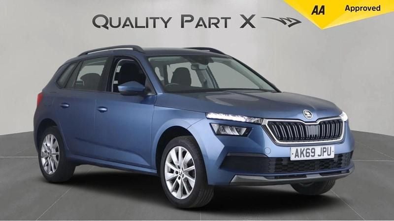 Used Skoda Kamiq SE 95 HP (69 kW) 2019 Blue SUV