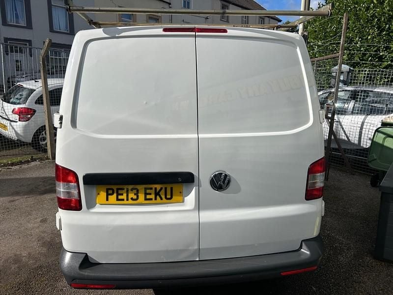 Used VW T5 114 HP (83 kW) 2013 White Van