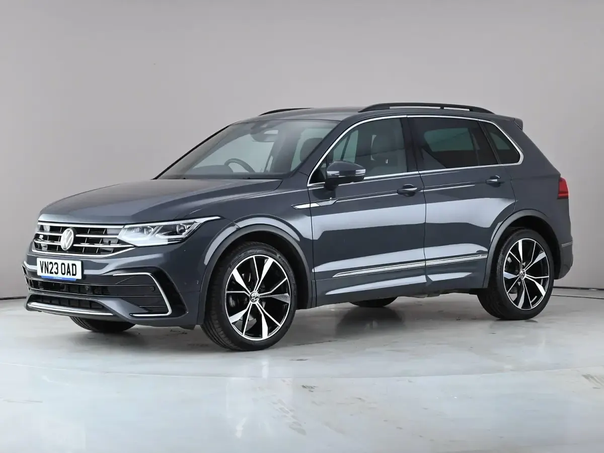Used VW Tiguan R-line 150 HP (110 kW) 2023 Grey SUV