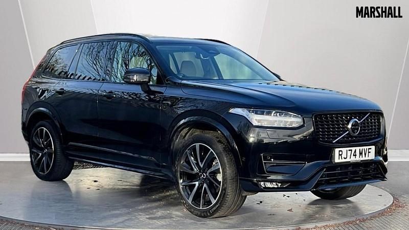 Metallic onyx black Used 2024 Volvo XC90 Plus SUV | £45,045 (Fair price) - Image 1/4