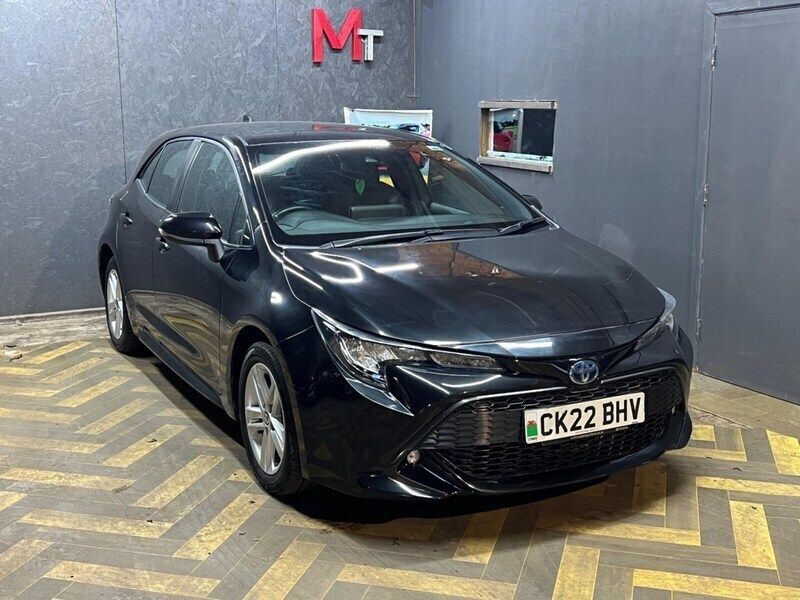 Black Used 2022 Toyota Corolla Hatchback | £14,990 (Super price) - Image 1/4