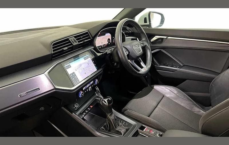 Used Audi Q5 S-Line 241 HP (177 kW) 2019 White SUV