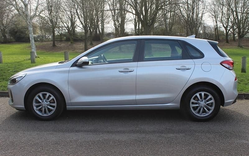 Used Hyundai i30 120 HP (88 kW) 2020 Hatchback