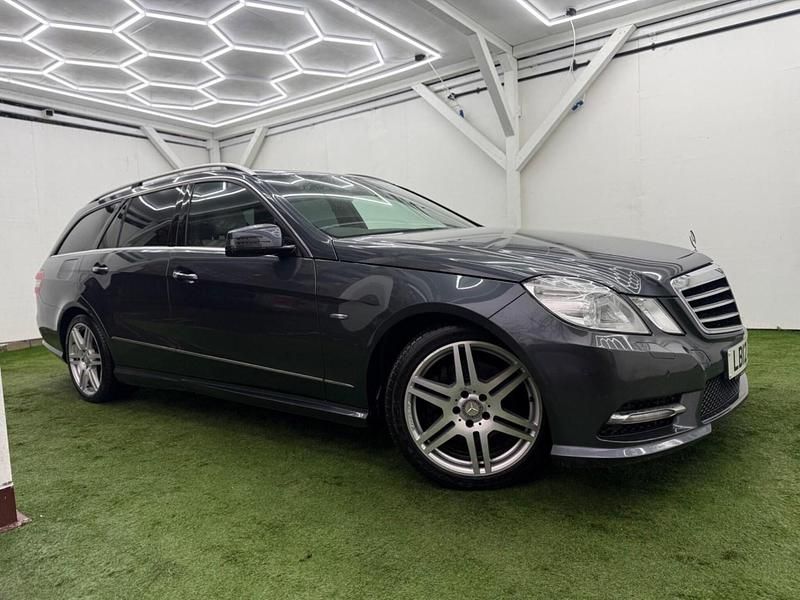 Used Mercedes E220 170 HP (125 kW) 2012 Grey Estate