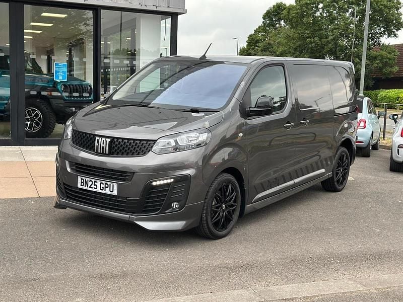 Grey New 2025 Fiat Scudo MPV | £25,995 (Expensive) - Image 1/4