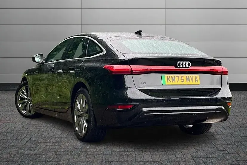 New Audi A6 e-tron Sport 210 kW (286 HP) 2025 Black Hatchback