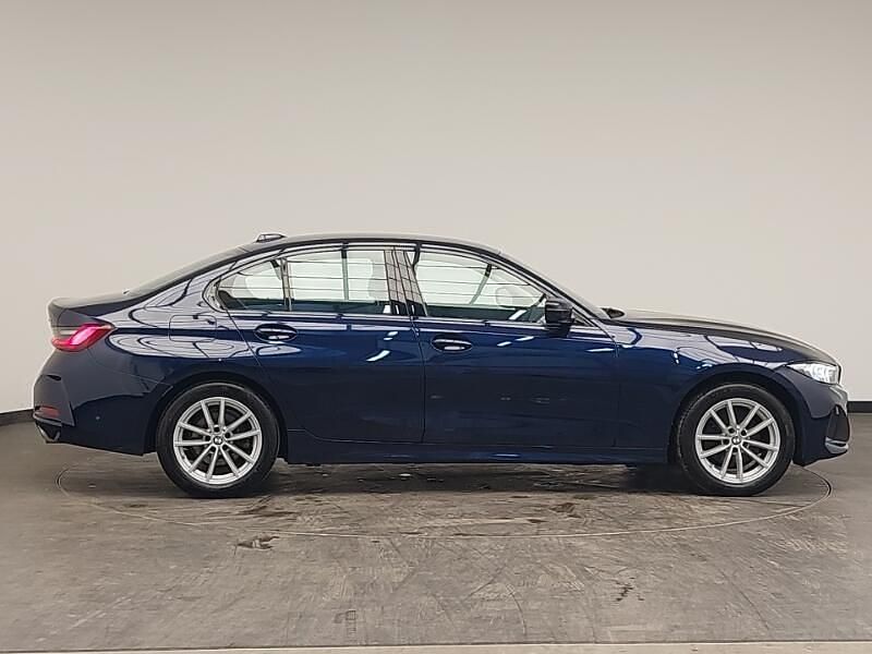 Used BMW 320 Sport Line 184 HP (135 kW) 2025 Blue Sedan