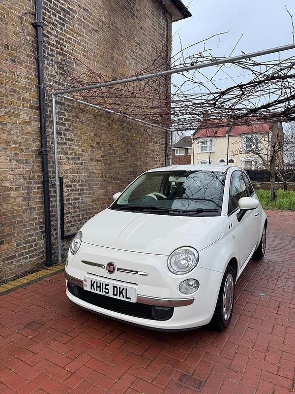 Used Fiat 500 Pop 69 HP (50 kW) 2015 White Hatchback