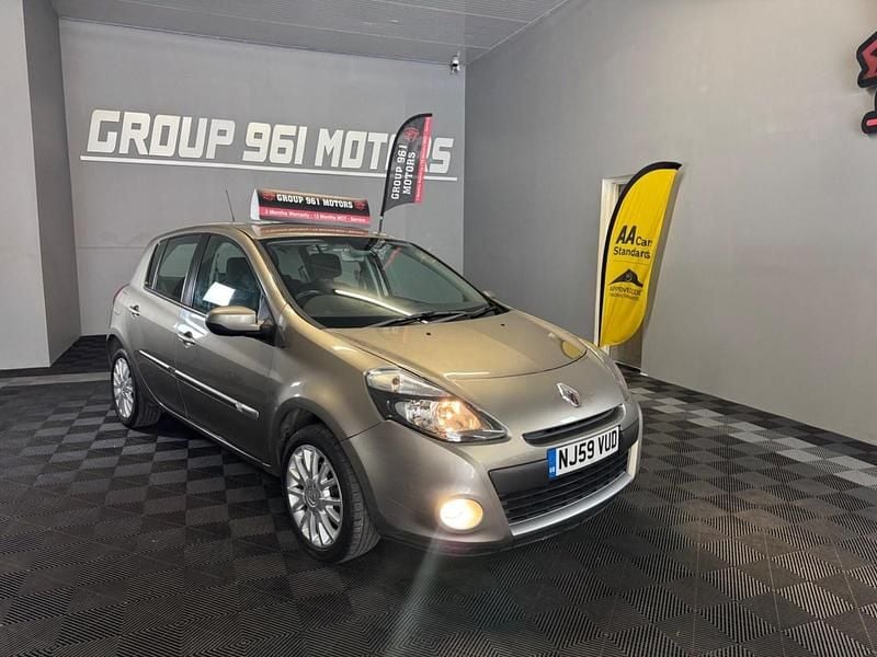 Używany Renault Clio II Dynamique 86 KM (63 kW) 2009 Beżowy Hatchback